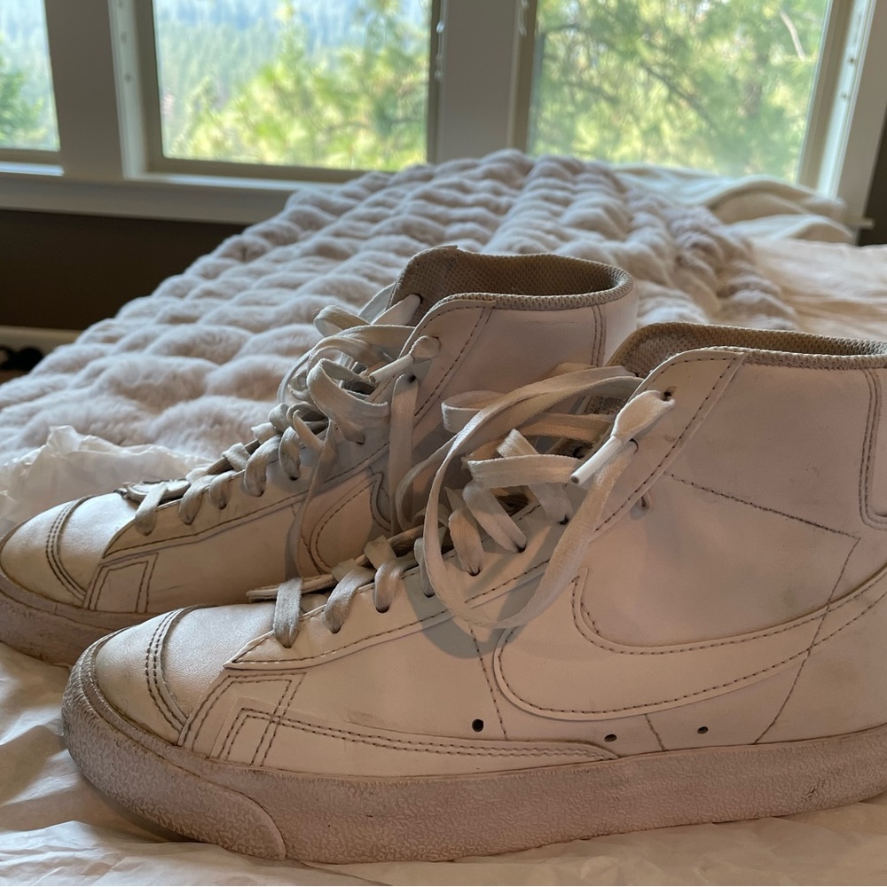 Nike Blazer Mids